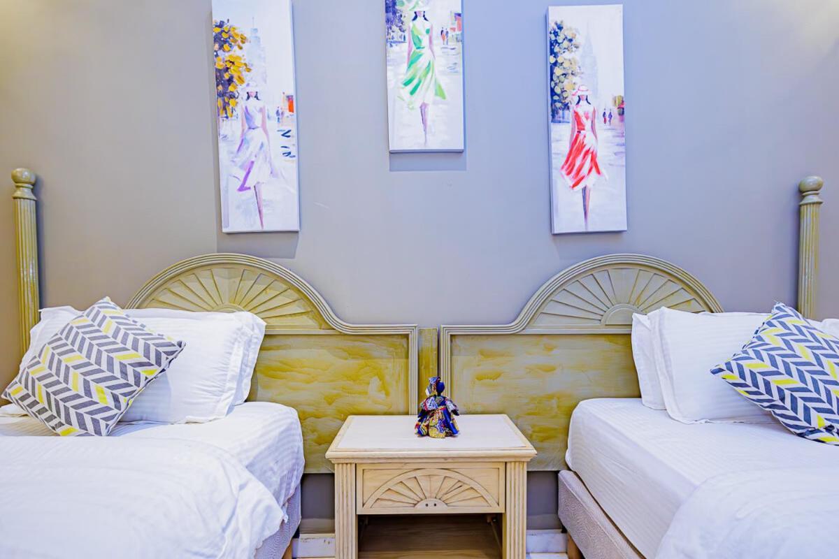 Brufut Ocean Villa Heights מראה חיצוני תמונה