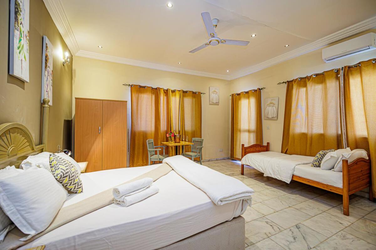 Brufut Ocean Villa Heights מראה חיצוני תמונה